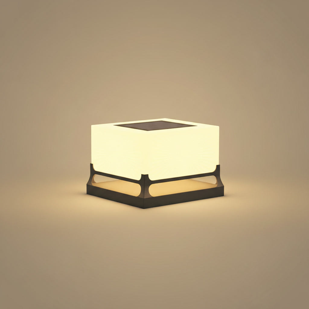 Polaris Pillar Light - hero