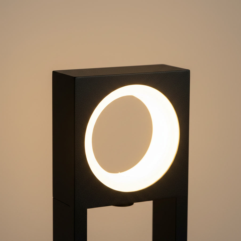 Helios Garden Bollard - Detail