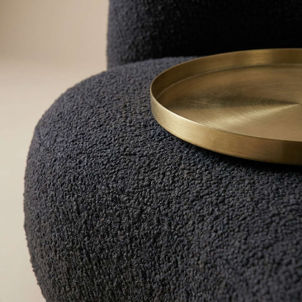 Luca curved sofa, detail