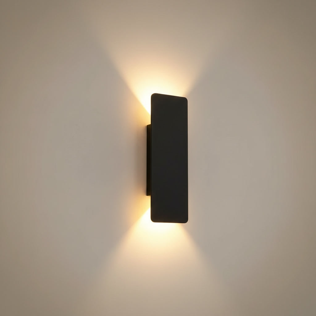 Vesper wall sconce in matte black