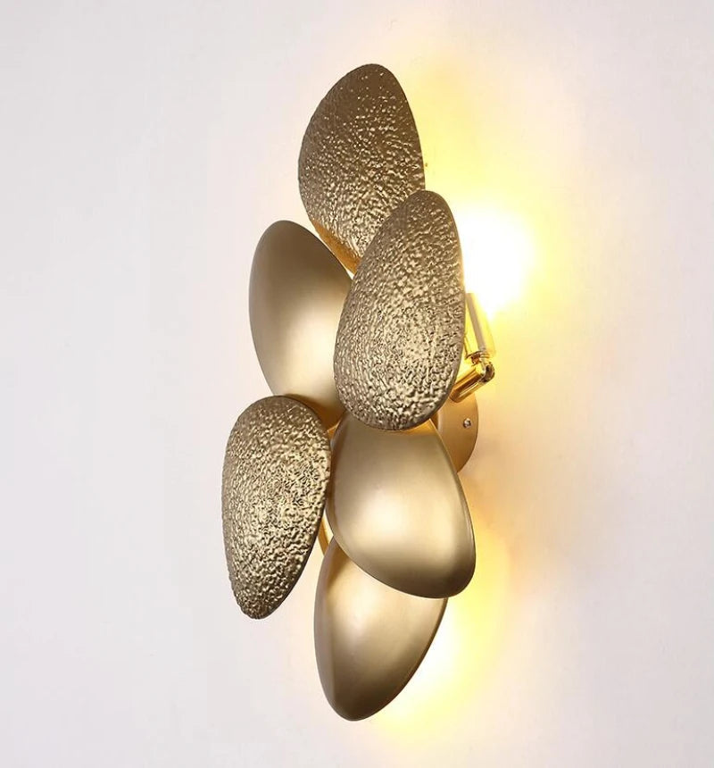 [FIX VARIANT] Nacre Wall Sconce detail